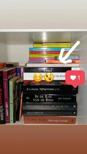 Foei! in de kast